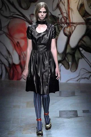Look 32